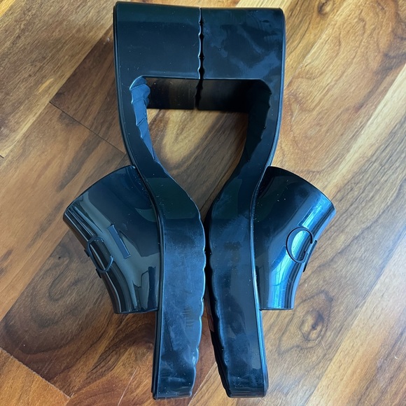 Gucci Rubber Logo Platform Slide Sandal, NEW - Picture 10 of 16